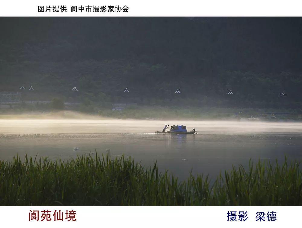 海滩小镇逃生