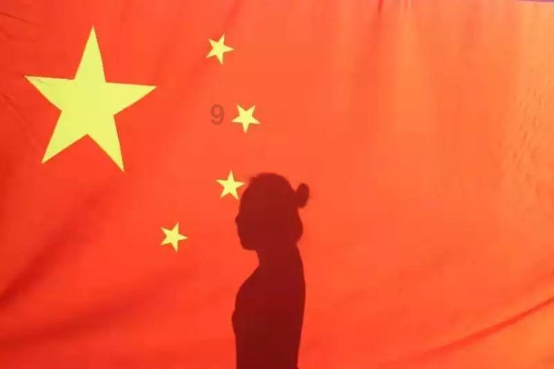红色盒子小人
