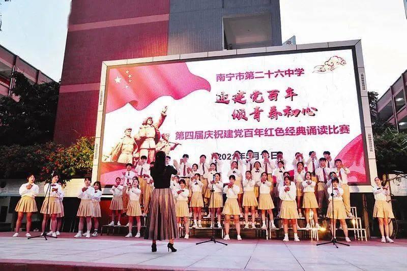 因琐事起争执，妻子竟被丈夫开车撞伤？十多年婚姻陷入危机