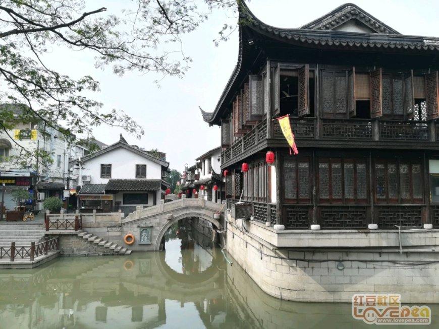 穴居人打高尔夫